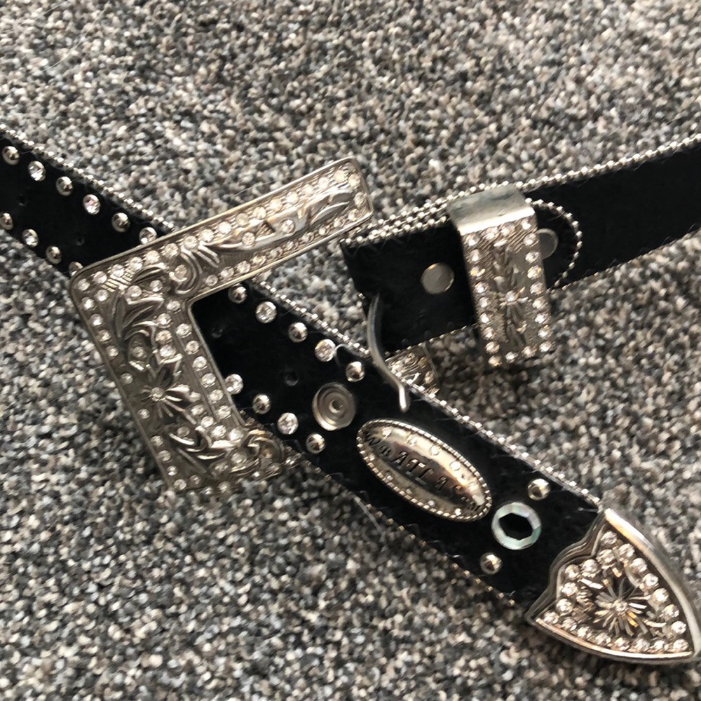 Belt - Picture 2 of 6